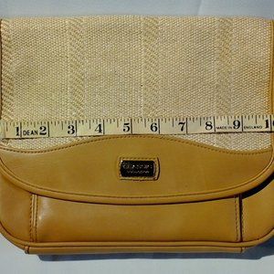 Classic Collection tan and straw crossbody purse